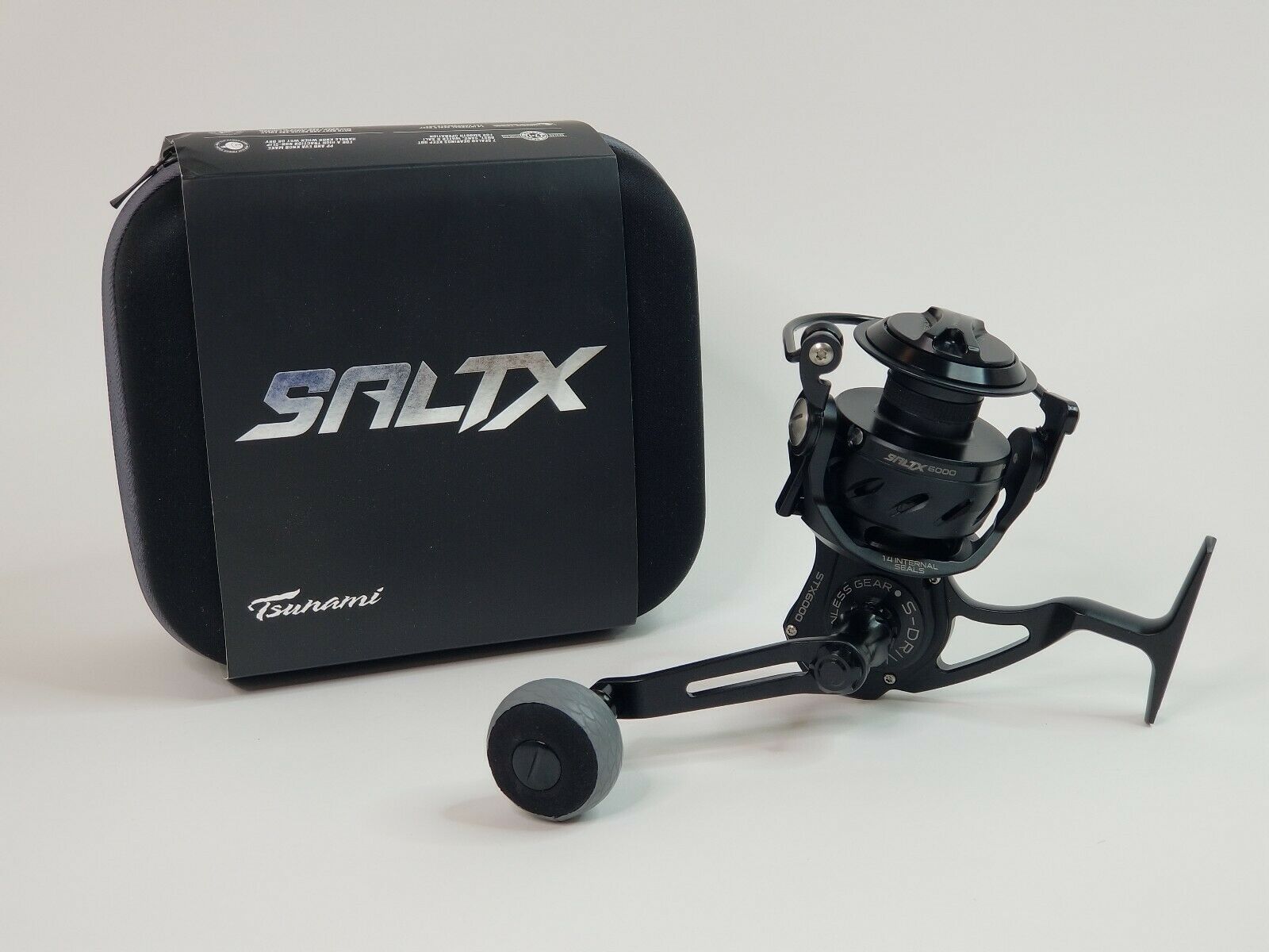 SaltX Spinning Reel Black - Tsunami STX6000